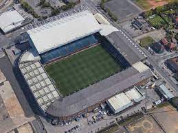 A midfielder, he played for leeds united from 1959 to 1976, and captained the side during this time, which was the most successful period of the club's history. Living Near Leeds United S Elland Road Ground Can Have A Massive Impact On House Prices Study Finds Leeds Live