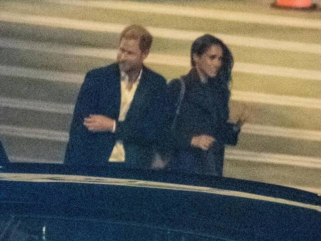 Harry Meghan land Sydney for final stop of Australia visit | Daily Telegraph