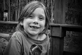 Who can take family pictures this weekend in Jasper, AL?