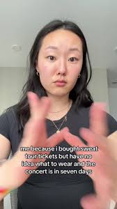 Trio Sweat Tour Concert Outfit