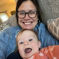 The pet food bank at Sangamon County Animal Control and Adoption Center  unfortunately is once again empty. If you are at all able, please make a  donation of cat and/or dog food.