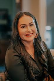 Rachel Keck's Instagram, Twitter & Facebook