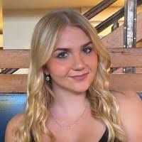 Claire Sloan's Instagram, Twitter & Facebook