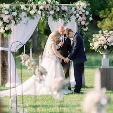 Rosie Creek Farms Barn Wedding Reception Venue Panama City Florida Bay County In 2020 Barn Wedding Reception Farm Wedding Venue Barn Wedding