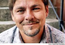 Tv-profil i toppen av spelligan