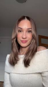 Lynette Brewer's Instagram, Twitter & Facebook