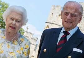 Os dois estão casados há 72. Principe Philip Marido Da Rainha Elizabeth Completa 99 Anos De Idade Sbt