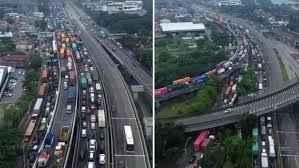 Macet Horor di Priok Rugikan Banyak Pihak