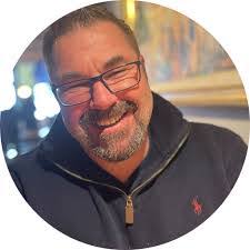 Kristi Bouchard's Instagram, Twitter & Facebook