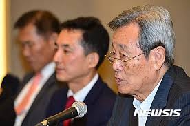 어우홍