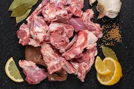 Jika anda ingin memasak daging yang empuk dan tak banyak orang yang tidak menyukai daging kambing karena alasan bau prengus yang tidak hilang meski telah melalui proses pengolahan. 10 Cara Hilangkan Bau Prengus Daging Kambing Buat Sajian Idul Adha Halaman All Kompas Com