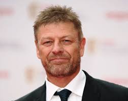 Fino a tardi sono rimasti accanto all'attore la moglie e le due figlie, ma intorno. Sean Bean L Attore Morto 25 Volte Nella Sua Carriera