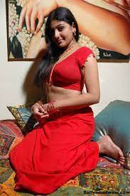 Beautiful and stunning desi beauties of bollywood, indian films, television and modeling industry including simple girls and housewife. Pin On Hot Indian Actress Girls