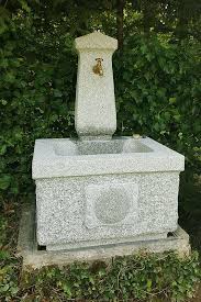 Indoor gardens are really big in coming, because a little more green in the house can never hurt. Granitbrunnen Forchtenstein Klein Trosters Brunnenwelt