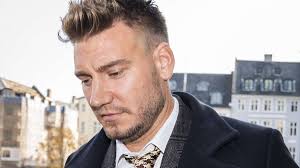 View the player profile of forward nicklas bendtner, including statistics and photos, on the official website of the premier league. Nicklas Bendtner Model Freundin Des Lords Mit Unglaublichem Tattoo Fussball