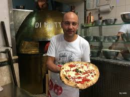 Via dei tribunali, 94 napoli (na) 081455262 info@pizzeriadimatteo.it. Salvatore Di Matteo Racconta La Sua Esperienza Nella Pizzeria