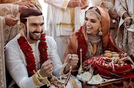 Apalagi kalau gambar mewarnai nya sudah siap. Berkahwin Di Itali Tapi Pasangan Bollywood Ni Tetap Cantik Berbusana Tradisional India Nona