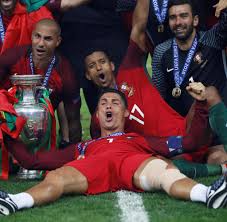 A história dos encontros entre portugal e a frança acaba por ser muitas vezes idêntica. Kritik Am Superstar Warum Ich Ronaldo Einfach Nicht Gut Finden Kann Welt
