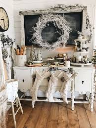 Addobbare casa per natale richiede tempo e fantasia, soprattutto se si vuole andare oltre la tradizione. Natale 10 Idee Per Decorare Le Stanze Della Tua Casa Senza Albero Mamme A Spillo