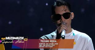 Stacy atlimet not for sale lirik lagu. Stacy Hands Out World Class Act With Cakap Ke Tangan Mv