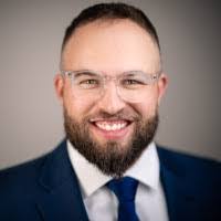 Jesse Fine's Instagram, Twitter & Facebook