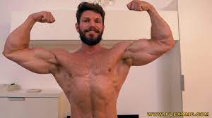 Shredded Muscles Posing - 3 weeks out (overall body) - YouTube