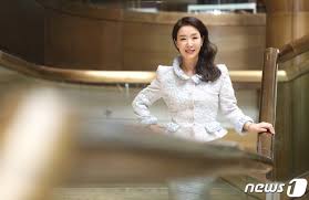 김보연은 첫번째 남편과 이혼한 후 전노민과 재혼을 했다. Ktbg7v9velw Pm