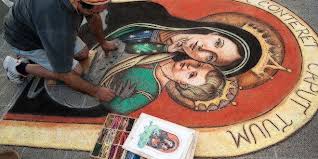 When Art Galleries Do Not Have Timetable Street Art Creative People On The Road Art Art Gallery Creative Art