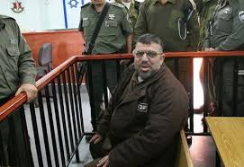 Mosab hassan yousef)‏ (مواليد 1978) هو فلسطيني وابن القيادي في حركة حماس الشيخ حسن يوسف، وجاسوس سابق لدولة إسرائيل، تبرأ عنه والده الشيخ حسن يوسف بعد أن ارتد عن الإسلام. Ø§Ù„Ø³Ù„Ø·Ø§Øª Ø§Ù„Ø¥Ø³Ø±Ø§Ø¦ÙŠÙ„ÙŠØ© ØªØ¹ØªÙ‚Ù„ Ø§Ù„Ù‚ÙŠØ§Ø¯ÙŠ ÙÙŠ Ø­Ù…Ø§Ø³ Ø­Ø³Ù† ÙŠÙˆØ³Ù Ù…Ù† Ù…Ù†Ø²Ù„Ù‡ Ù‚Ø¶Ø§Ø¡ Ø±Ø§Ù… Ø§Ù„Ù„Ù‡