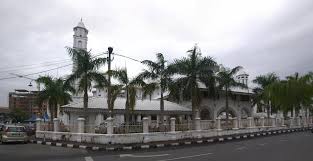 Abidin mosque — masjid abidin is terengganu s old state royal mosque built by sultan zainal abidin ii between 1793 and 1808. Masjid Abidin Kuala Terengganu Malaysia Mapio Net