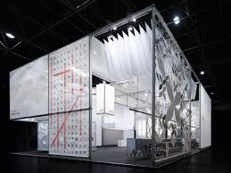 Burkhardt Leitner Modular Display Systems Ausstellungstische Marktstand Design Messestand Design