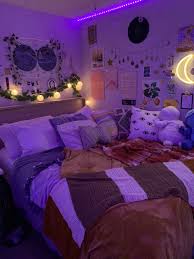 Dreamy In 2020 Room Ideas Bedroom Chill Room Dorm Room Decor