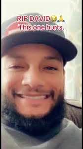 David Schade's Instagram, Twitter & Facebook