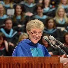 Anne murray was born as morna anne murray, who is a canadian pop and country singer. Anne Murray Bio Affair Divorce Net Worth Ethnicity Salary Age Nationality Height Singer