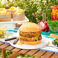 In need of some food ideas for your party? 14 Best Backyard Party Ideas For Adults Summer Entertaining Decor