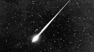 Os meteoros têm preferência em cair no centro da área. Eta Aquaridas A Impressionante Chuva De Meteoros Do Cometa Halley Que Atinge Seu Climax Nesta Semana Bbc News Brasil