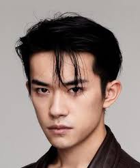 Jackson Yee (易烊千玺)