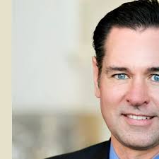 Twin Peaks hires VP to support franchise development