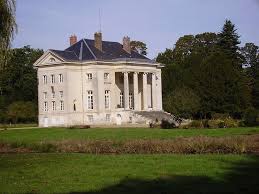 Chateau De La Vacherie A Barquet Chateau L Architecture Francaise Chateau A Visiter