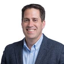 Bryan Rohde's Instagram, Twitter & Facebook