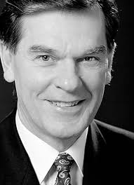 La collation des grades : « Vers des sommets par des voies étroites. »