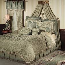 فخامة غرف نوم بتاج سرير و اغطية رائعة منتديات محافظة البريمي