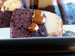 comfy cuisine impossible chocoflan chocolateparty homemade cakes foodies desserts wiggles cake