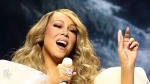 Fans react to Mariah Carey failing to hit her iconic high note during her  Christmas concert | Daily Mail Online
