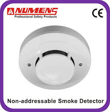 120vac photoelectric smoke alarm with flashing strobe light. China 4 Wire 48v Conventional Smoke Detector With Relay Output Smoke Alarm 403 009 China Smoke Detector Cigarette Smoke Detector