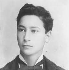 Autumn Posey's Instagram, Twitter & Facebook