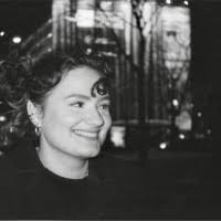 Julie Lori's Instagram, Twitter & Facebook