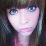 Doris Kozak's Instagram, Twitter & Facebook