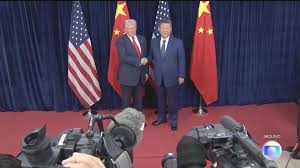 Entenda o xadrez econômico entre Donald Trump e Xi Jinping
