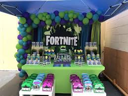 No.7 ¿quieres cumpleaños de adultos con curiosos diseños creativos con bombas. 9 Ideas De Decoracion Para Fiesta Fortnite
